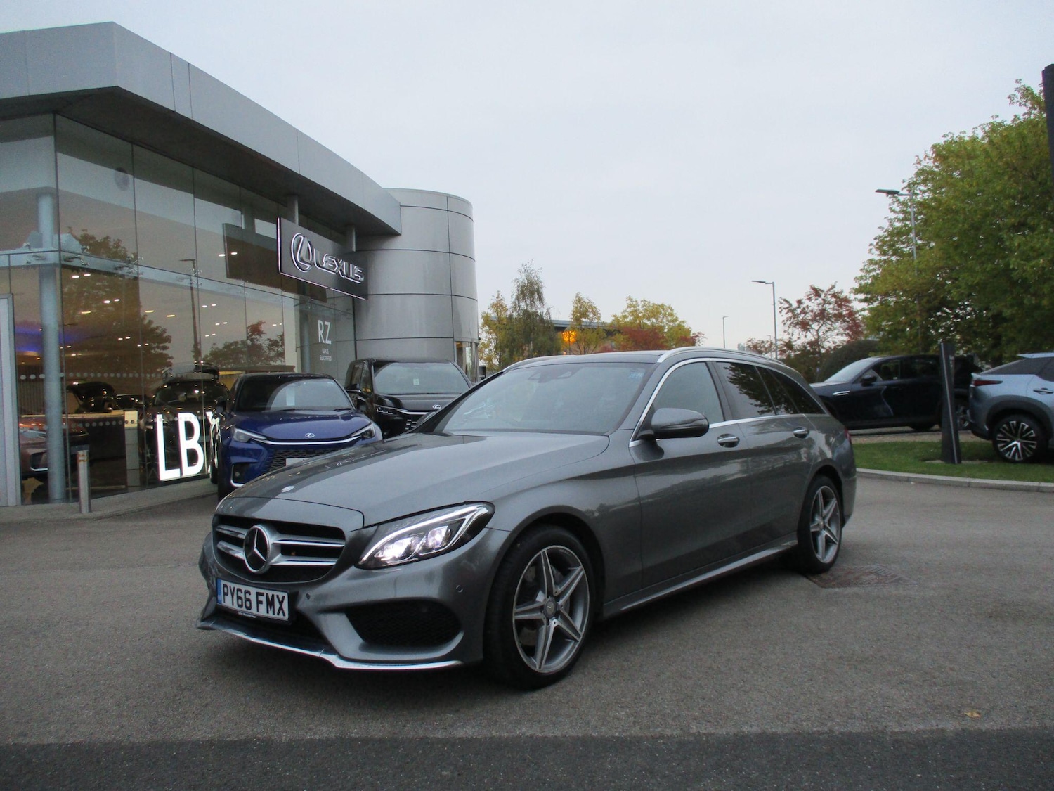 Used Mercedes-Benz C Class 2016 for sale - 76314704: Photo 9