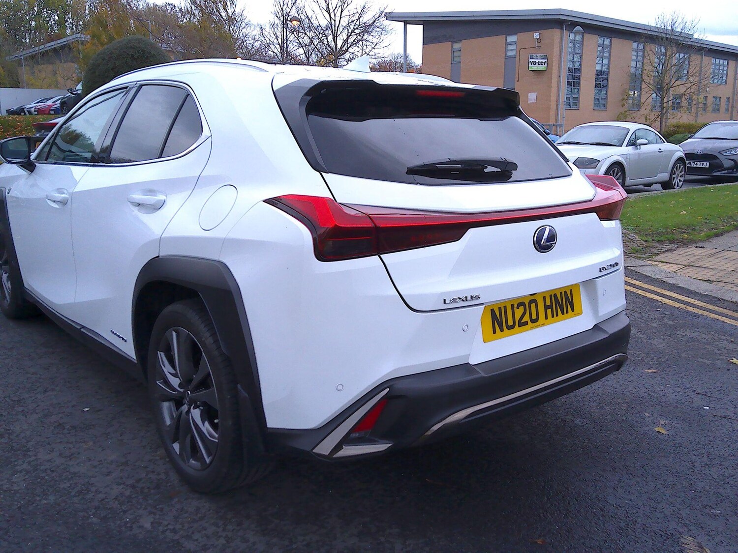 Used Lexus UX 2020 for sale - 76380889: Photo 23