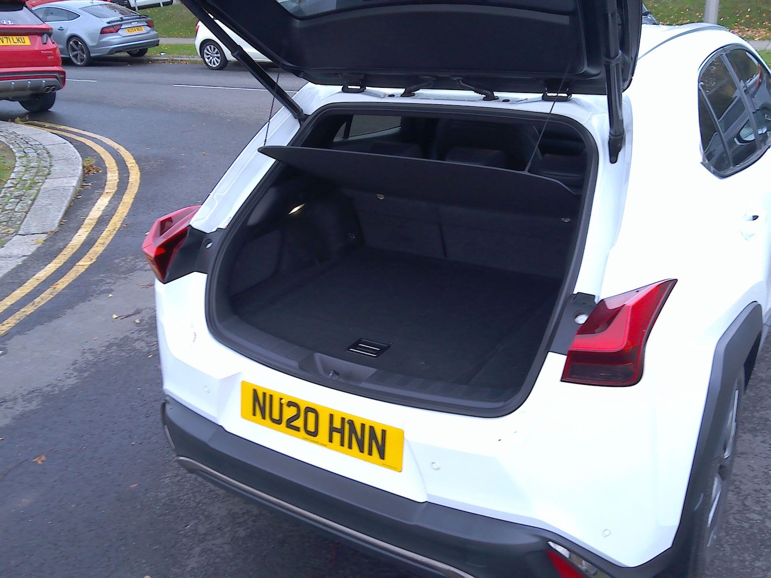 Used Lexus UX 2020 for sale - 76380889: Photo 67