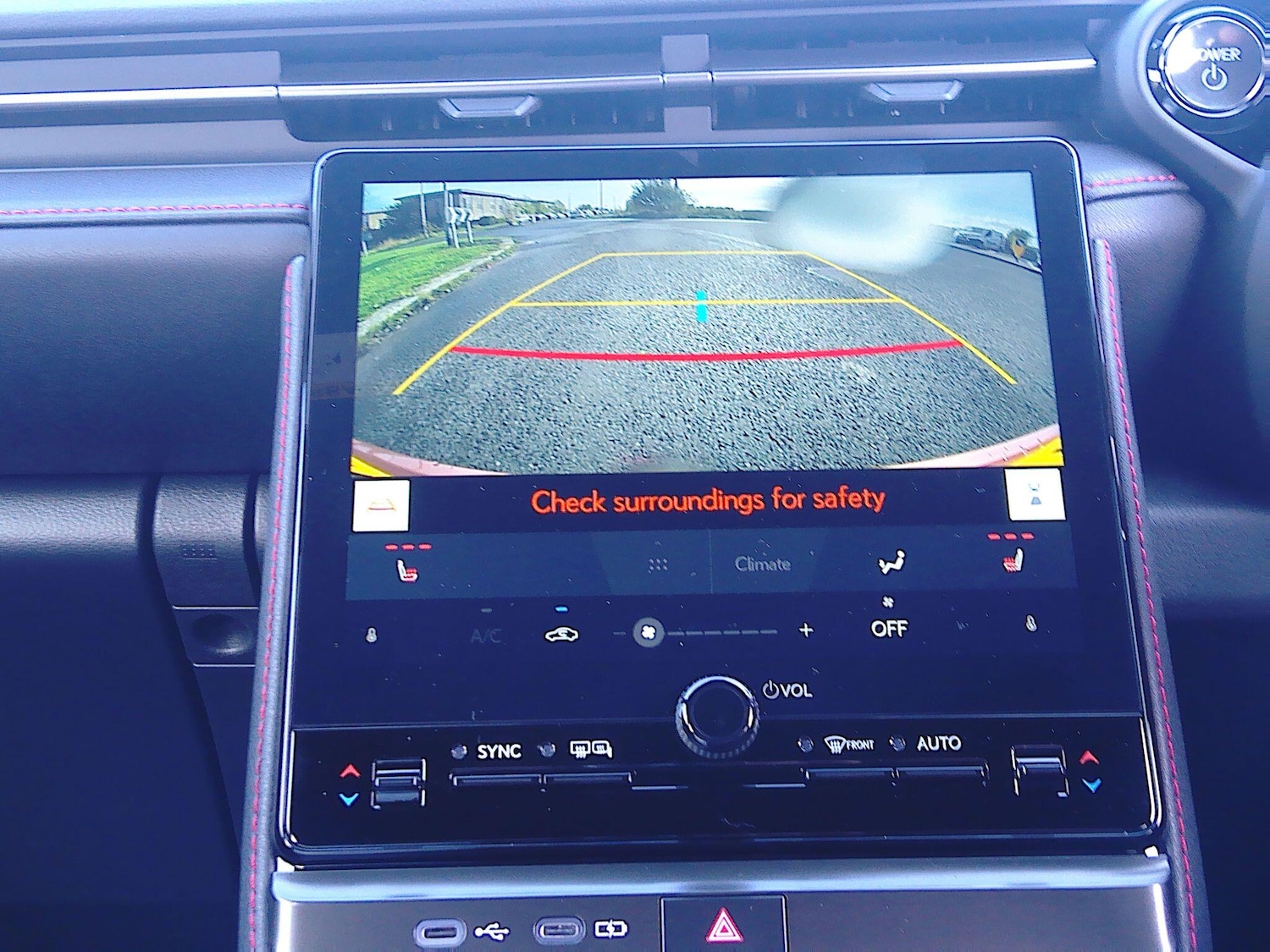 Used Lexus LBX 2025 for sale - 76432133: Photo 40