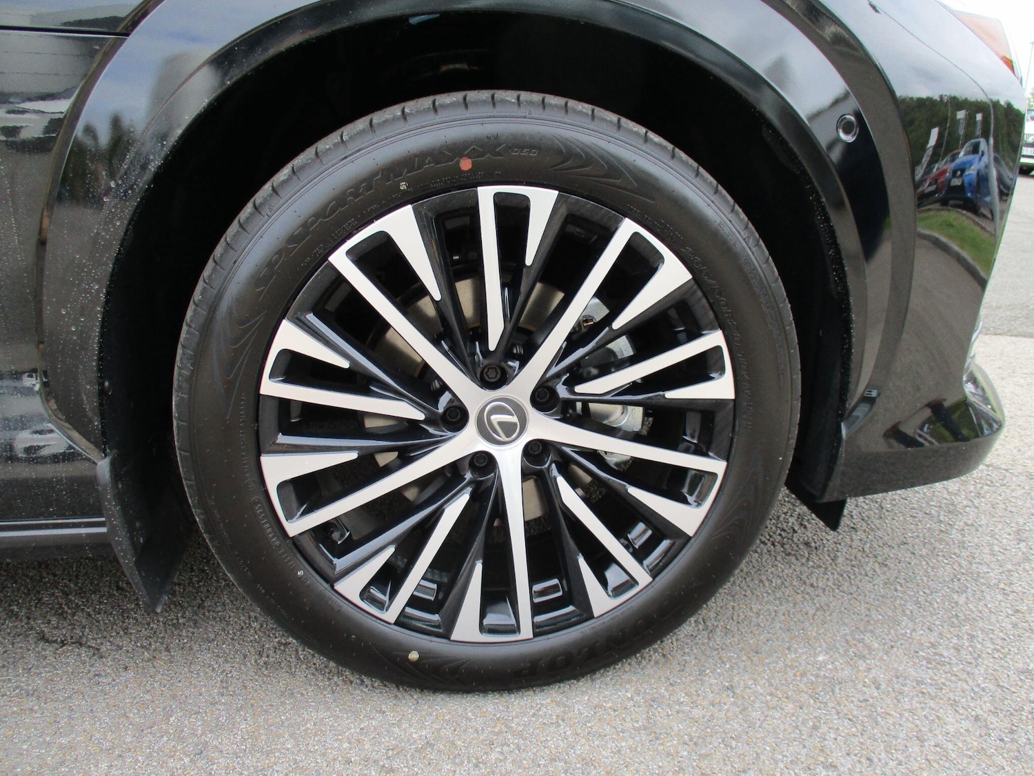 Used Lexus RZ 2025 for sale - 76250961: Photo 10