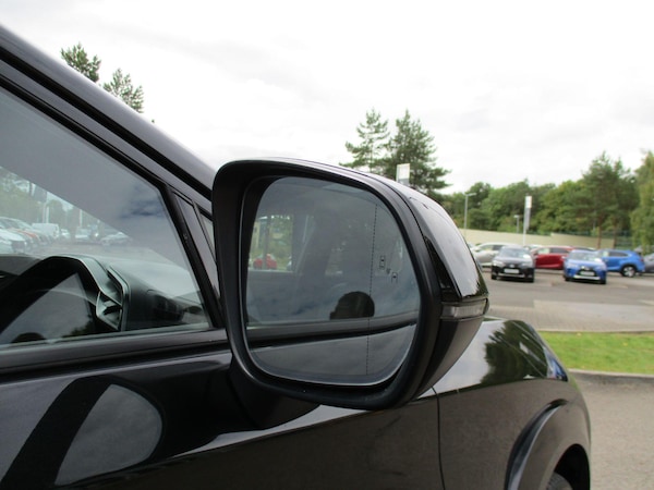 Used Lexus RZ 2025 for sale - 76250961: Photo 13