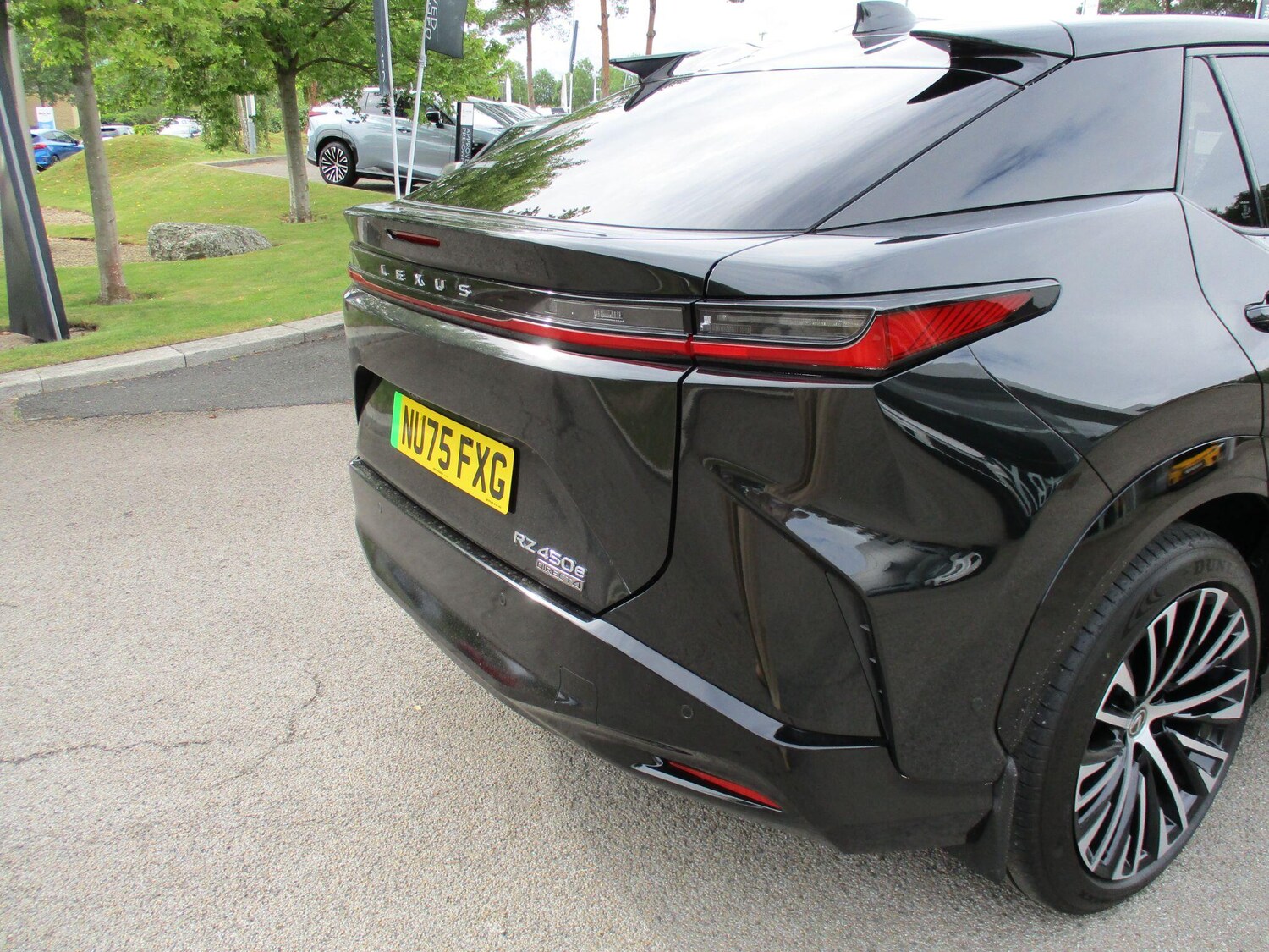 Used Lexus RZ 2025 for sale - 76250961: Photo 16