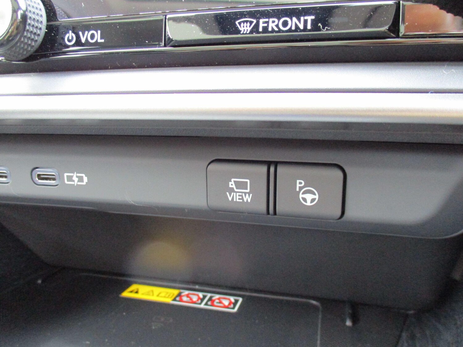 Used Lexus RZ 2025 for sale - 76250961: Photo 55