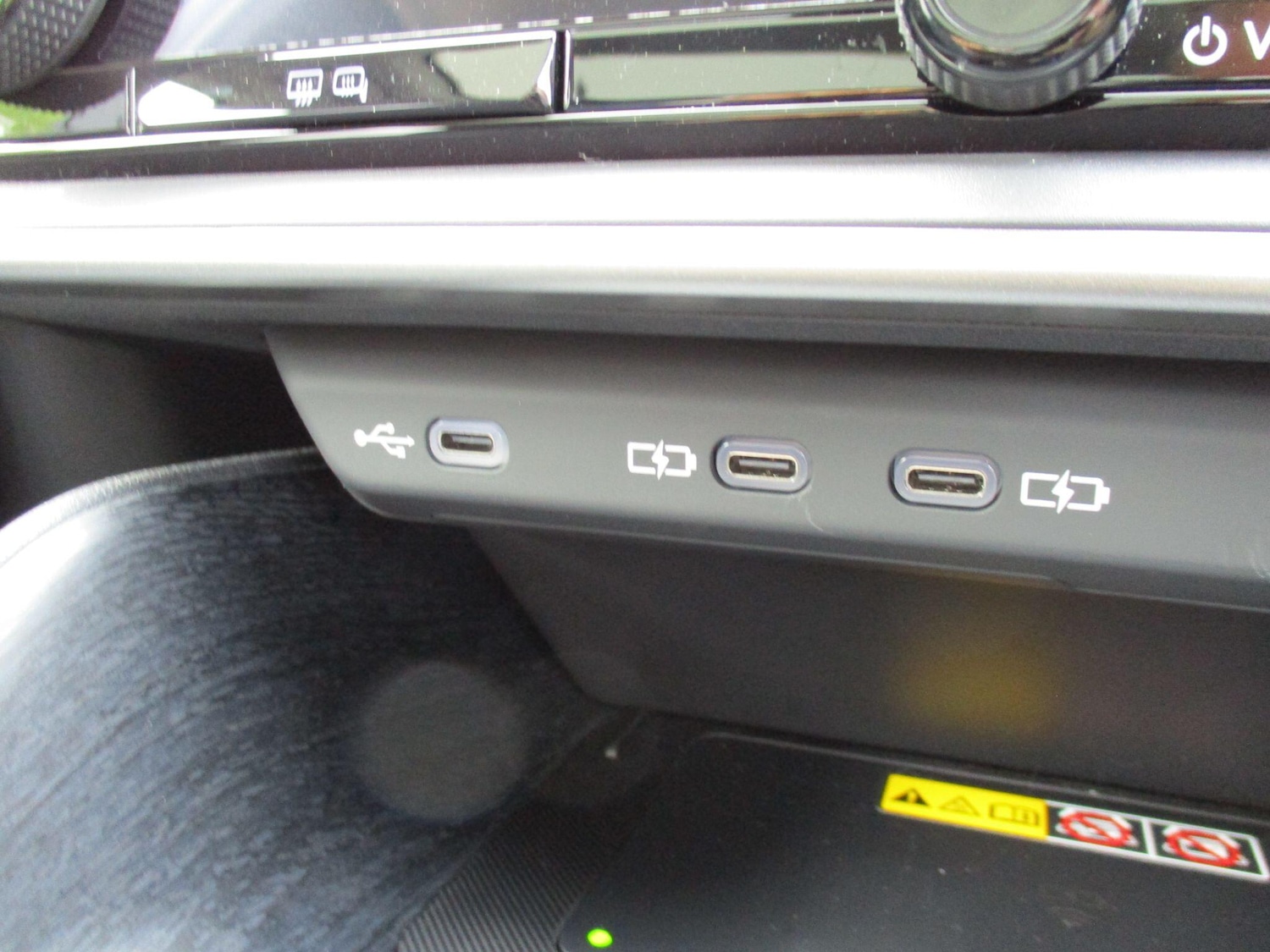 Used Lexus RZ 2025 for sale - 76250961: Photo 56