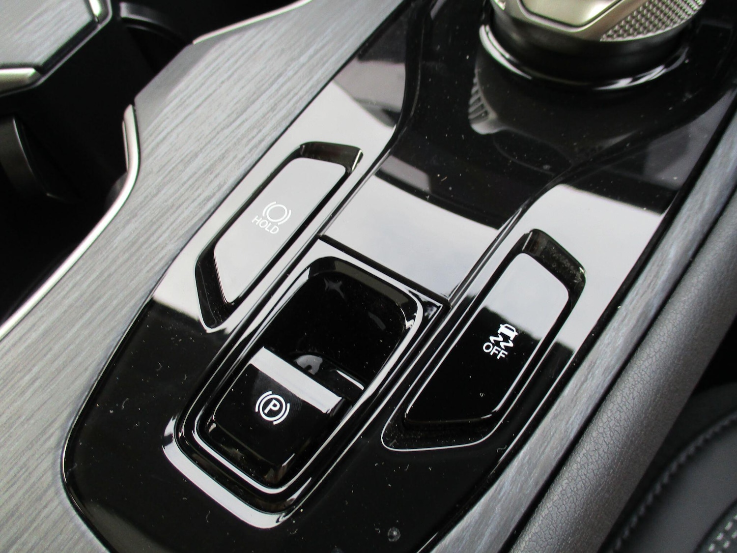 Used Lexus RZ 2025 for sale - 76250961: Photo 60