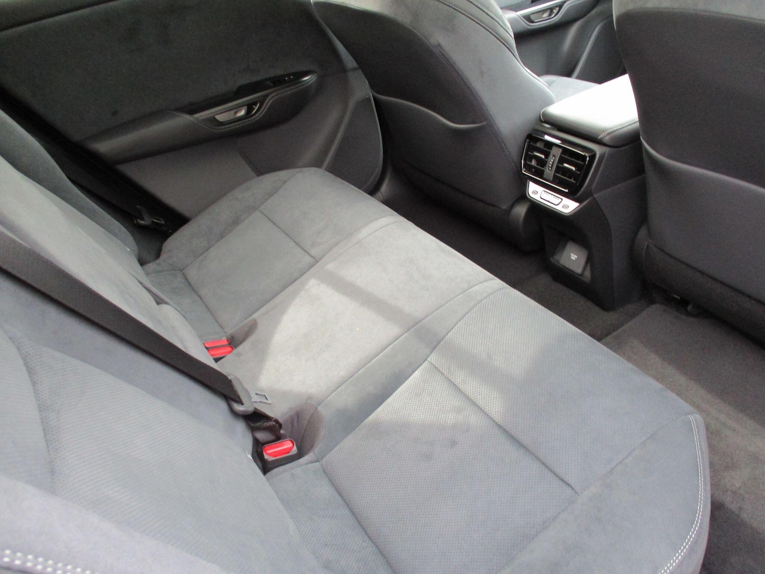 Used Lexus RZ 2025 for sale - 76250961: Photo 70