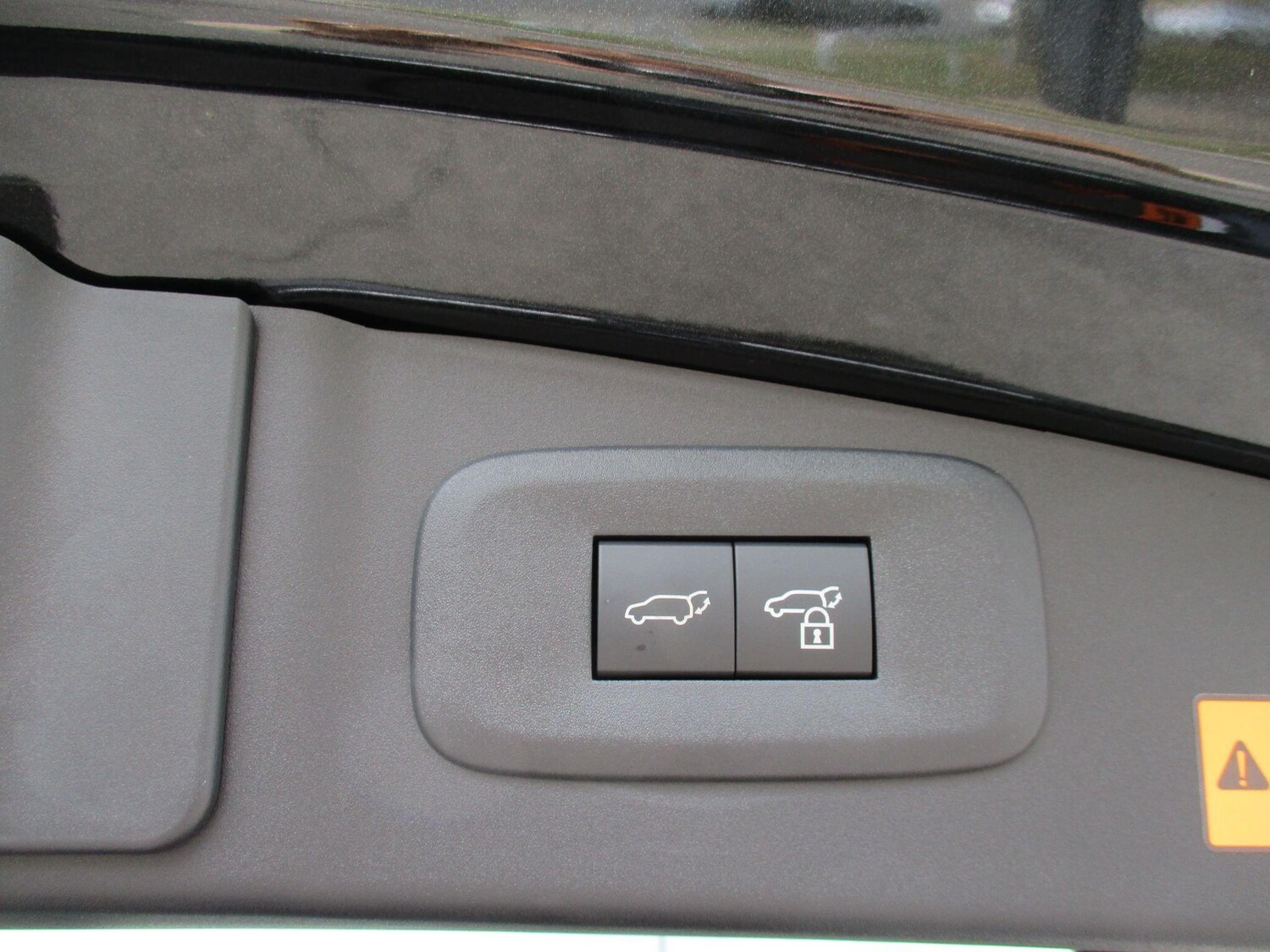 Used Lexus RZ 2025 for sale - 76250961: Photo 75