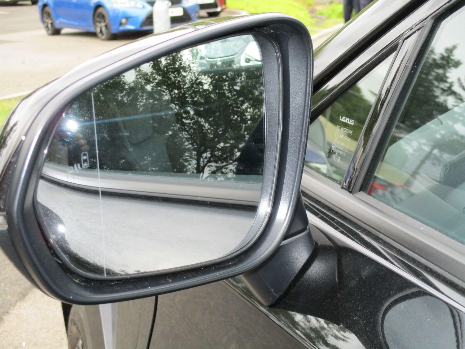 Used Lexus RZ 2025 for sale - 76250961: Photo 89