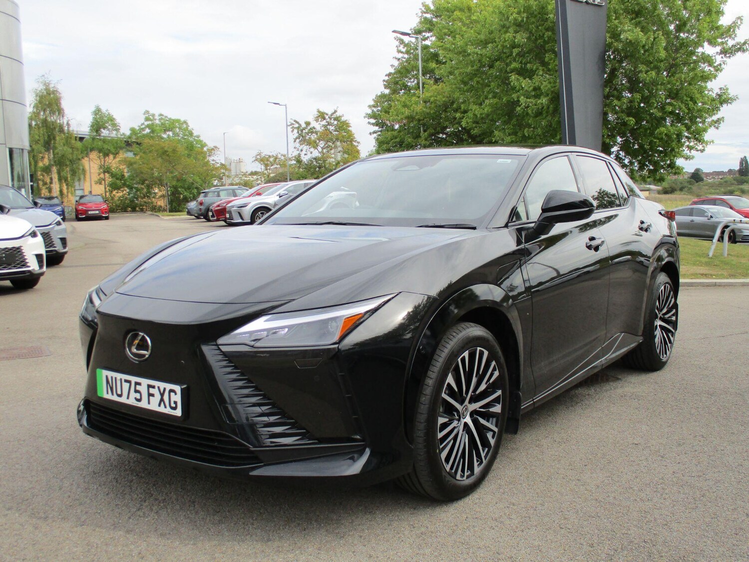 Used Lexus RZ 2025 for sale - 76250961: Photo 9