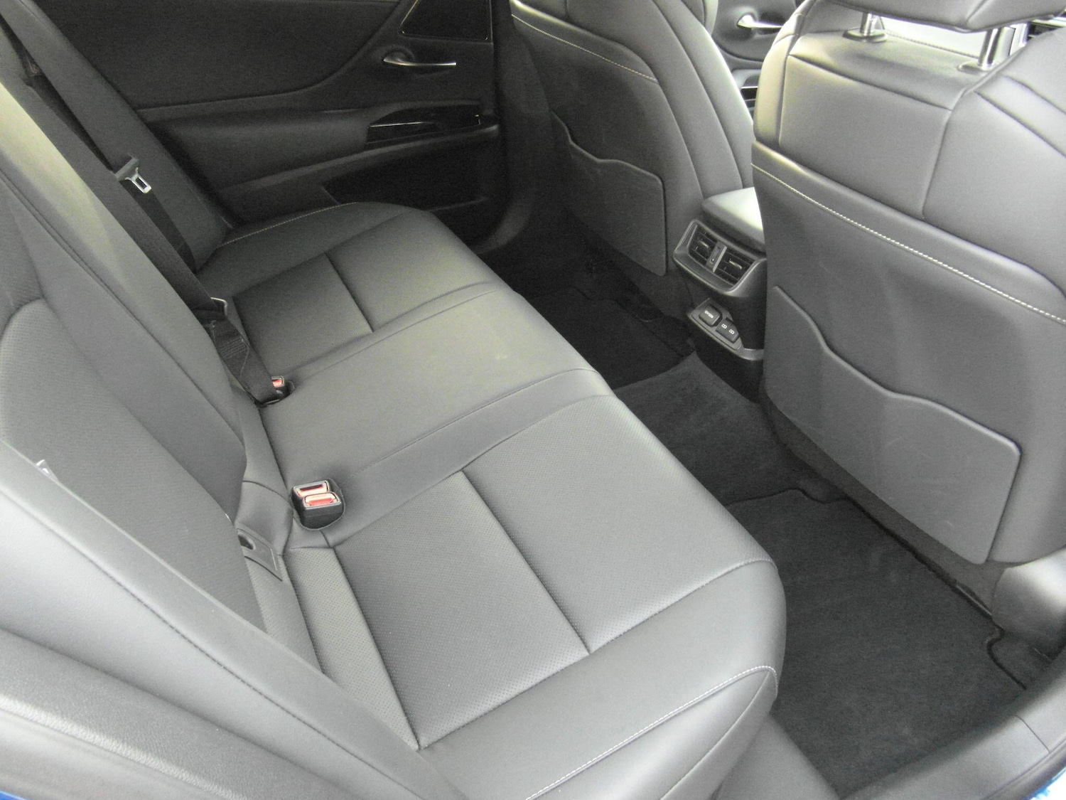 Used Lexus ES 2023 for sale - 77611578: Photo 33