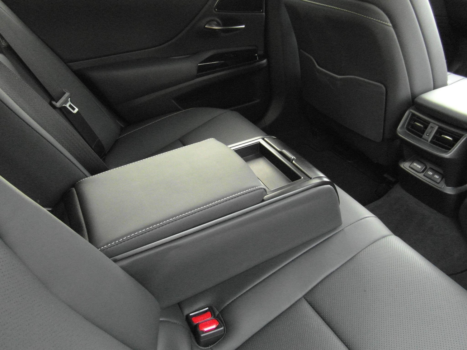 Used Lexus ES 2023 for sale - 77611578: Photo 34