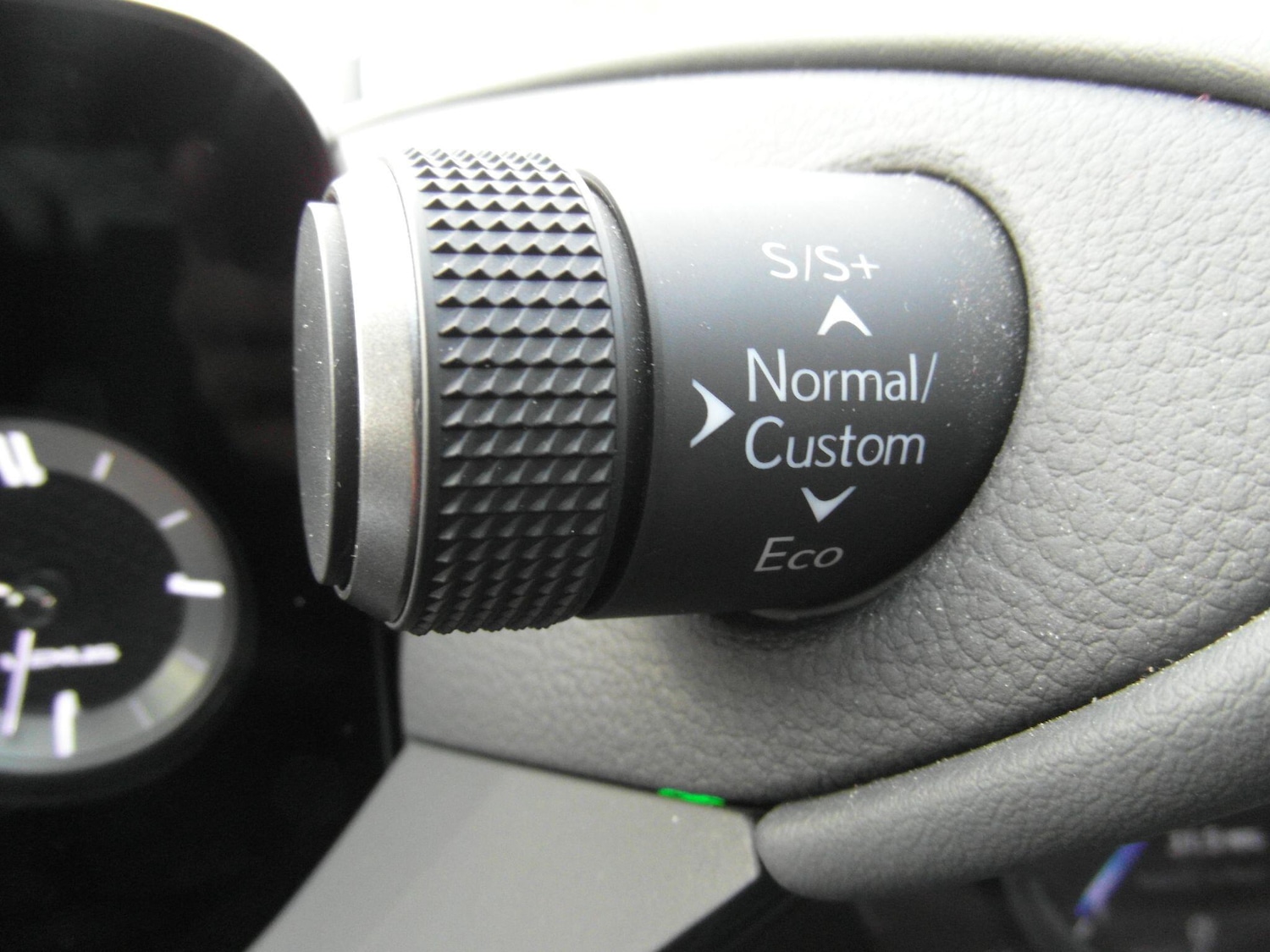 Used Lexus ES 2023 for sale - 77611578: Photo 41