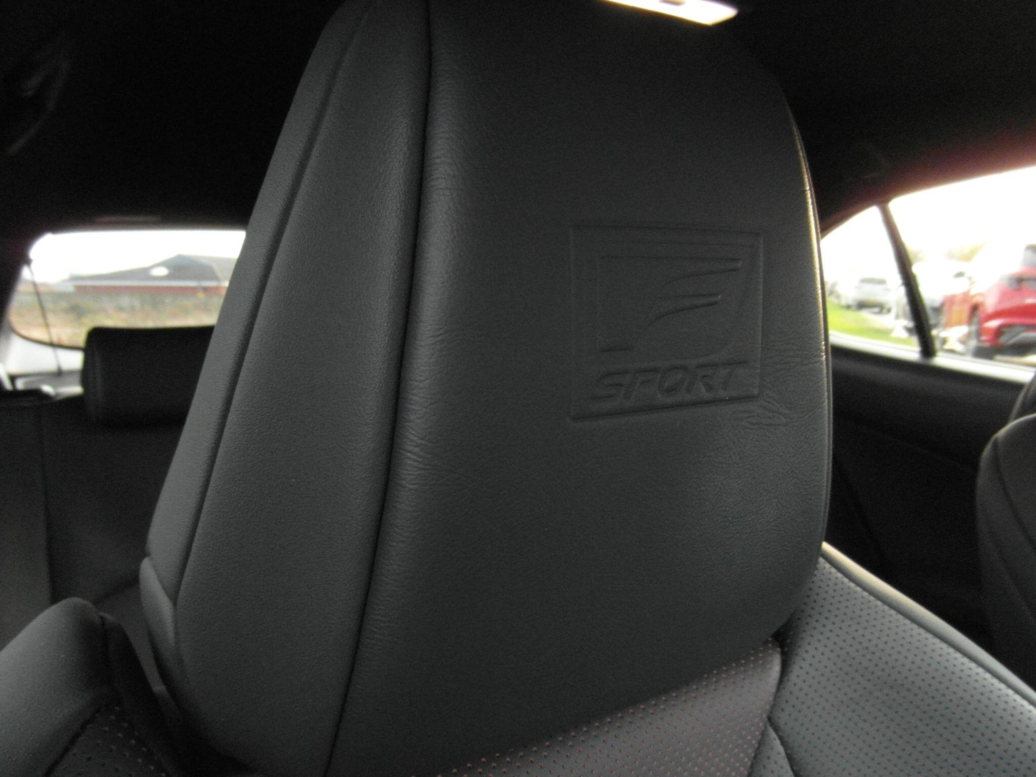 Used Lexus UX 2025 for sale - 76802182: Photo 14