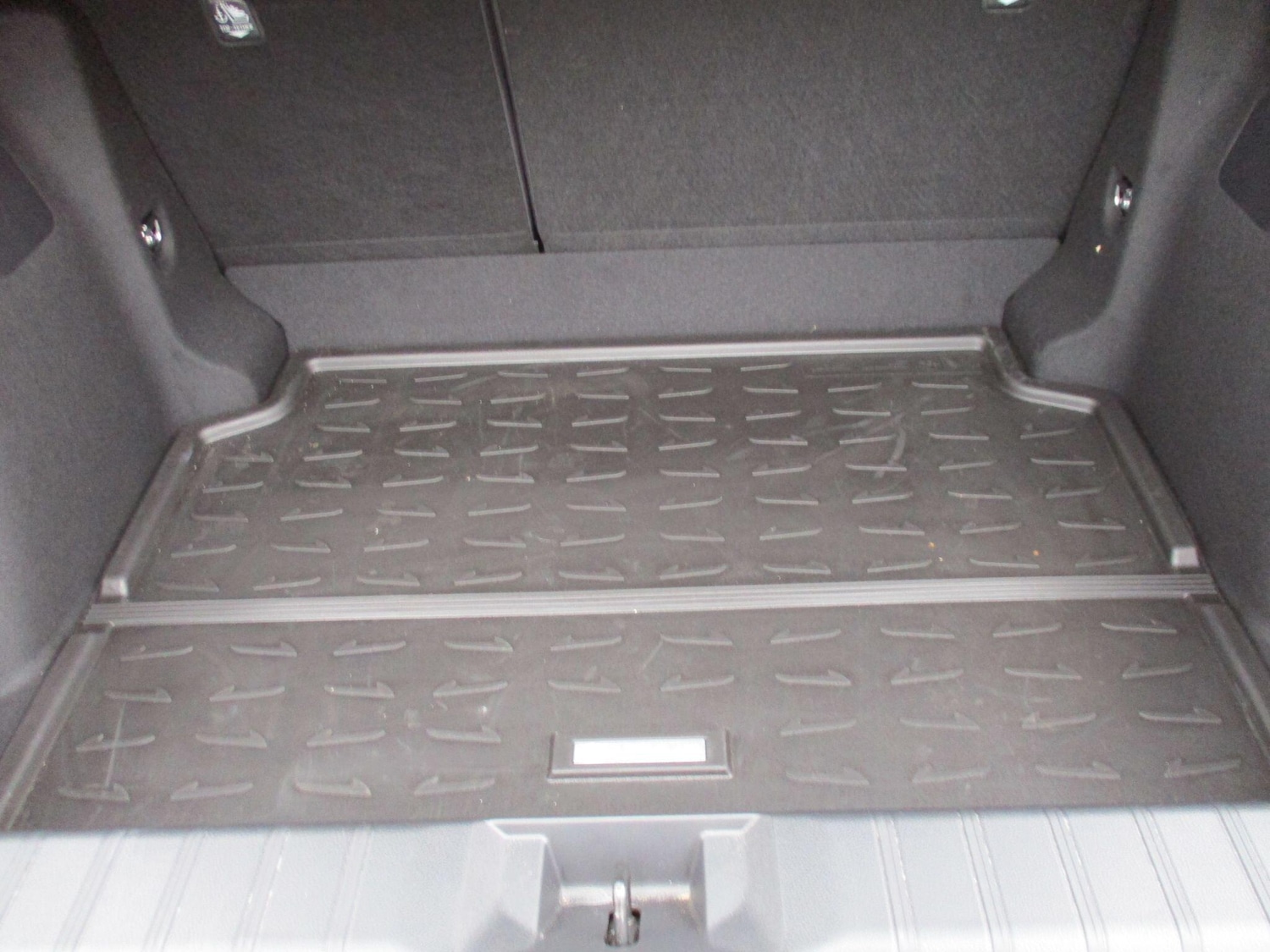 Used Lexus LBX 2025 for sale - 75857659: Photo 23