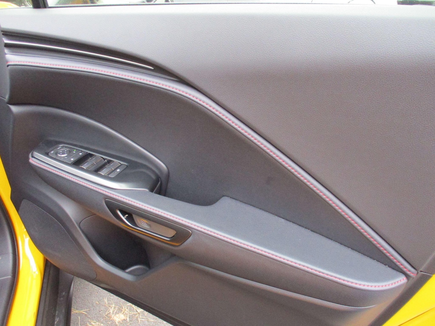 Used Lexus LBX 2025 for sale - 75857659: Photo 25