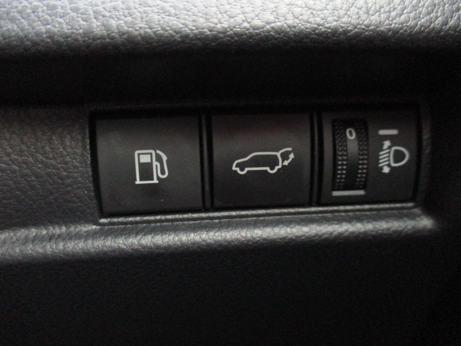 Used Lexus LBX 2025 for sale - 75857659: Photo 32