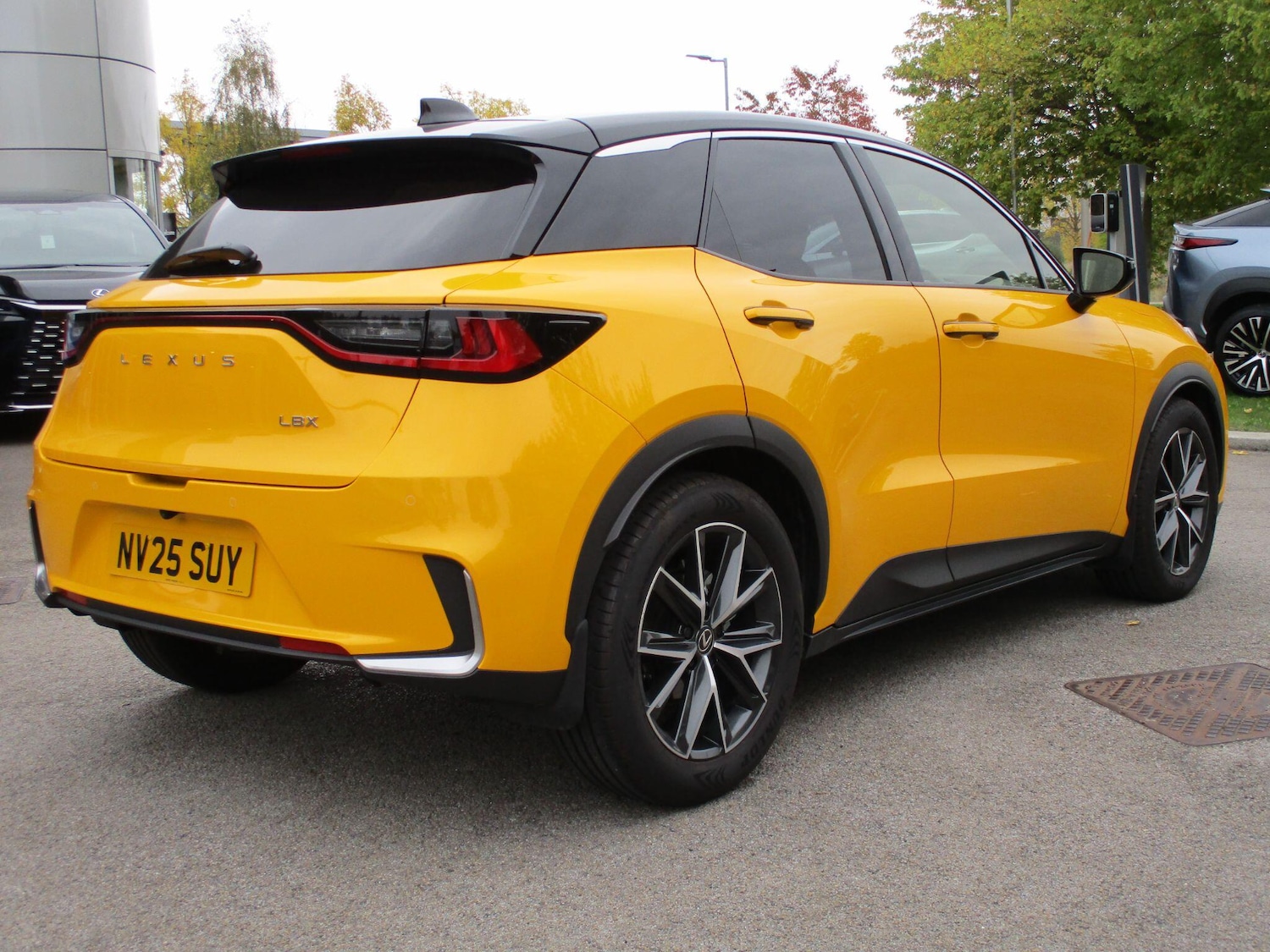 Used Lexus LBX 2025 for sale - 75857659: Photo 5