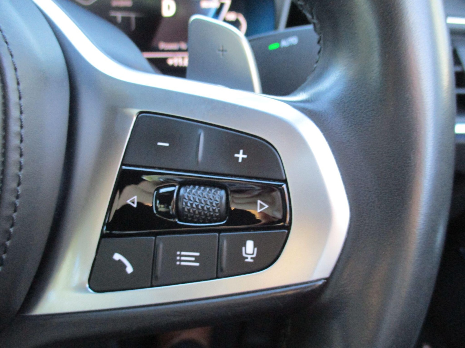 Used BMW 3 Series for sale - 76389374: Photo 30