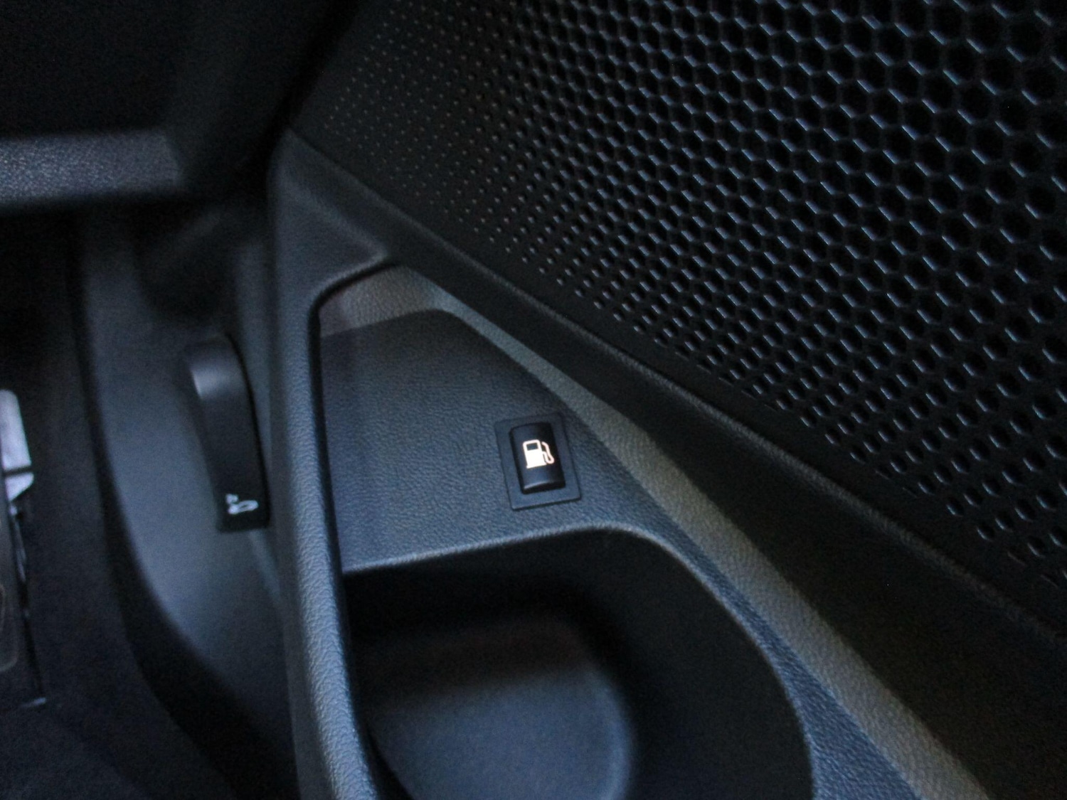 Used BMW 3 Series for sale - 76389374: Photo 34