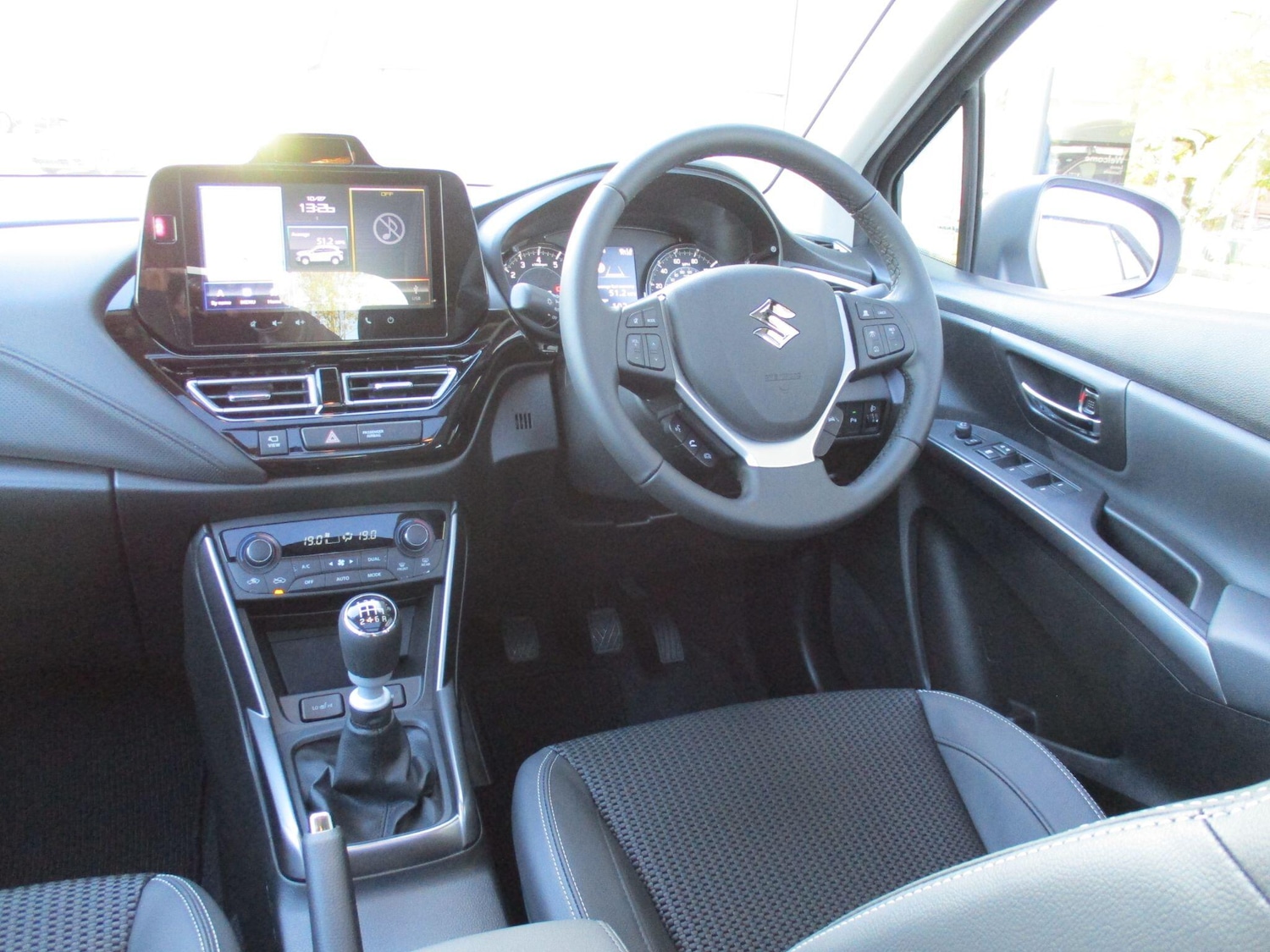 Used Suzuki SX4 S-Cross 2025 for sale - 76389243: Photo 11