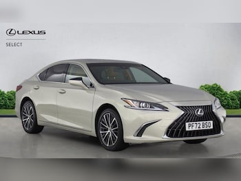 2023 (72) - 2.5 300h Premium Edition Saloon 4dr Petrol Hybrid E-CVT Euro 6 (s/s) (218 p