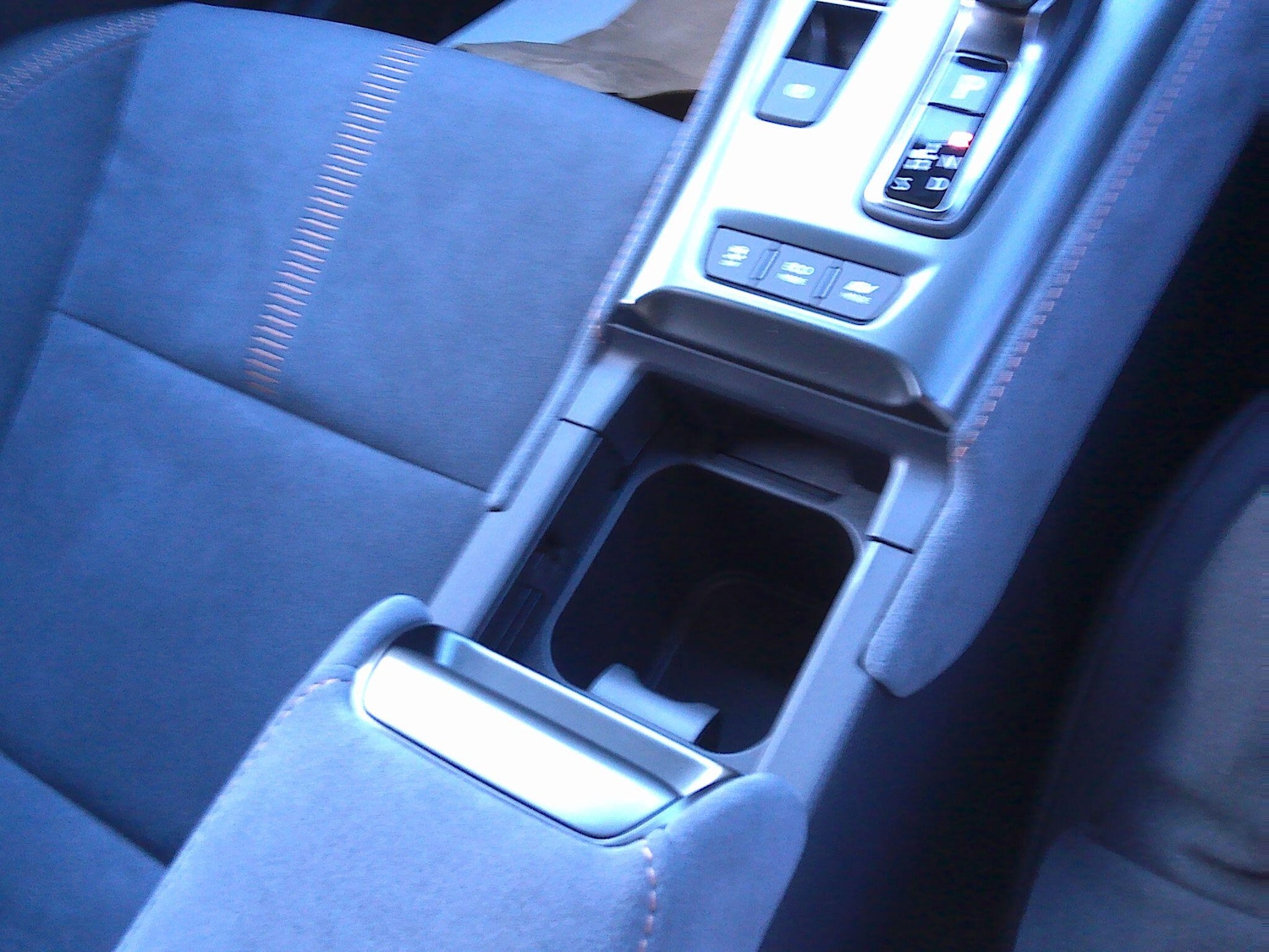 Used Lexus LBX for sale - 76408651: Photo 24