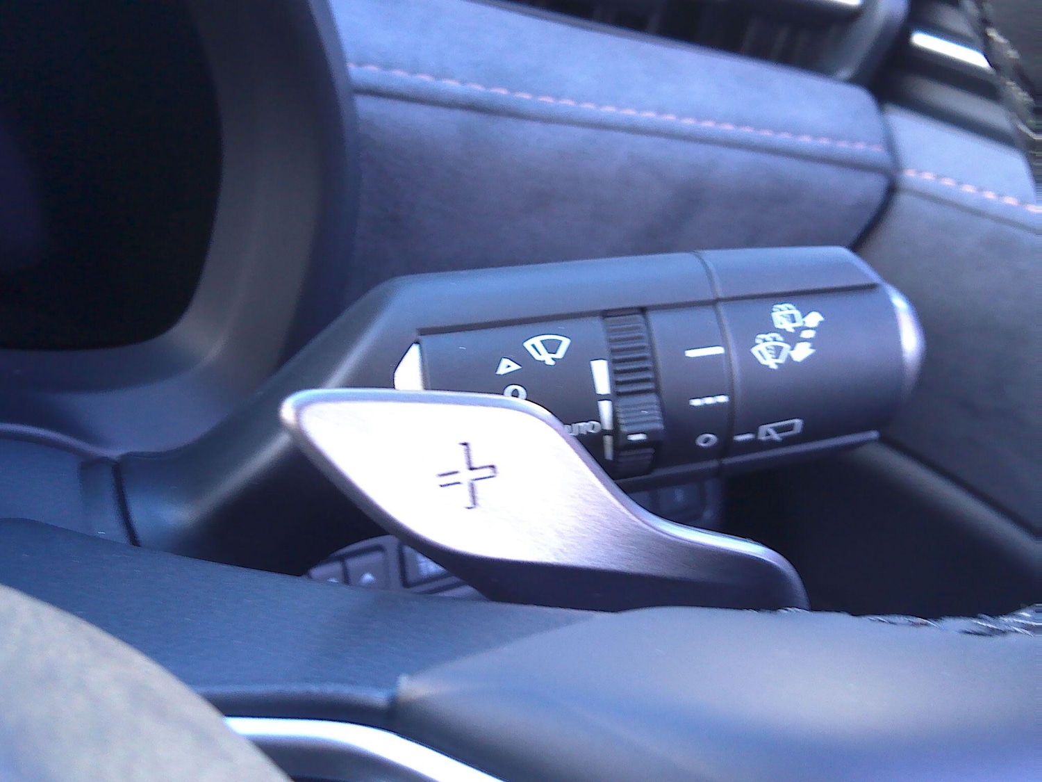 Used Lexus LBX for sale - 76408651: Photo 36