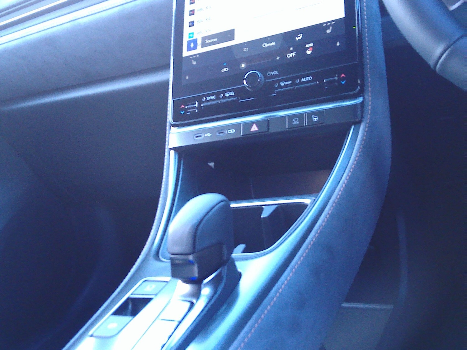 Used Lexus LBX for sale - 76408651: Photo 51