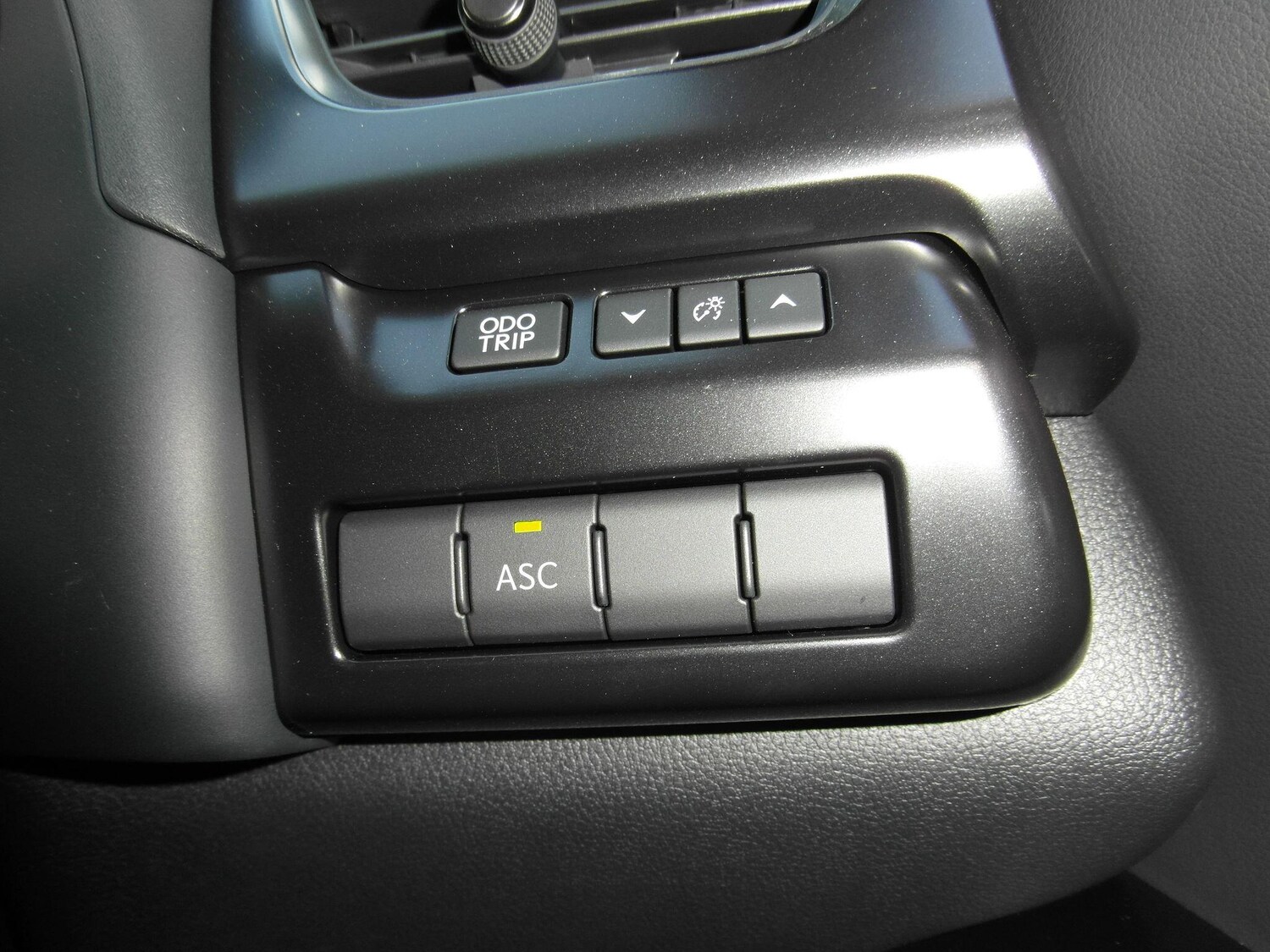 Used Lexus UX 2025 for sale - 76538449: Photo 32