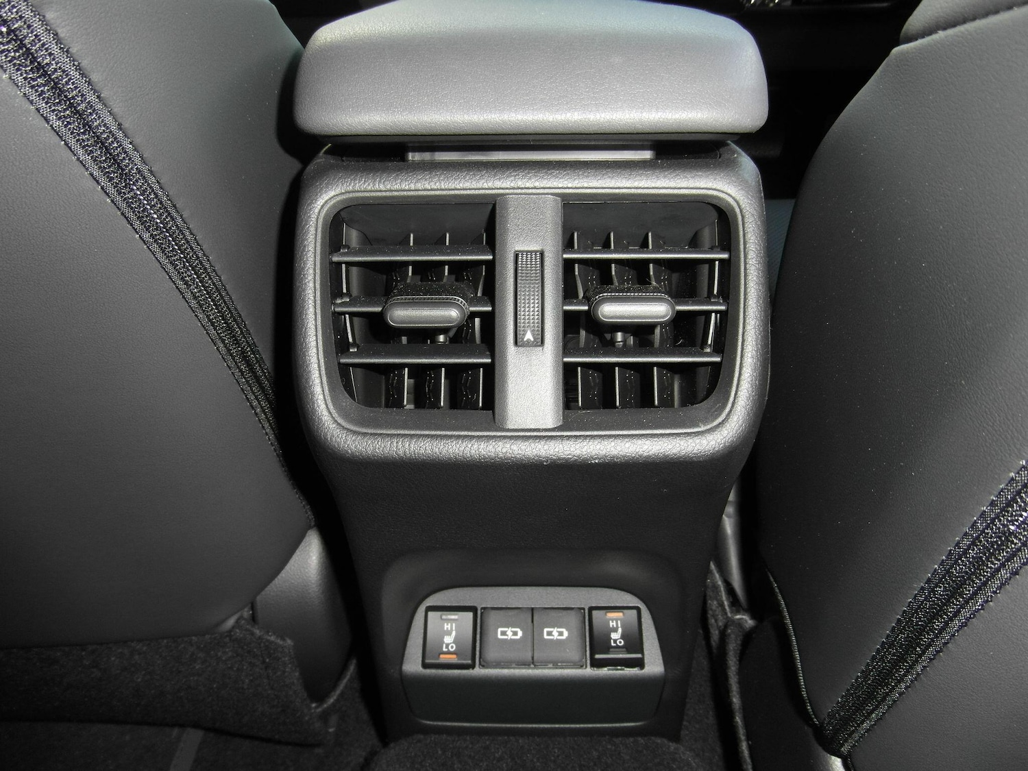 Used Lexus UX 2025 for sale - 76538449: Photo 43