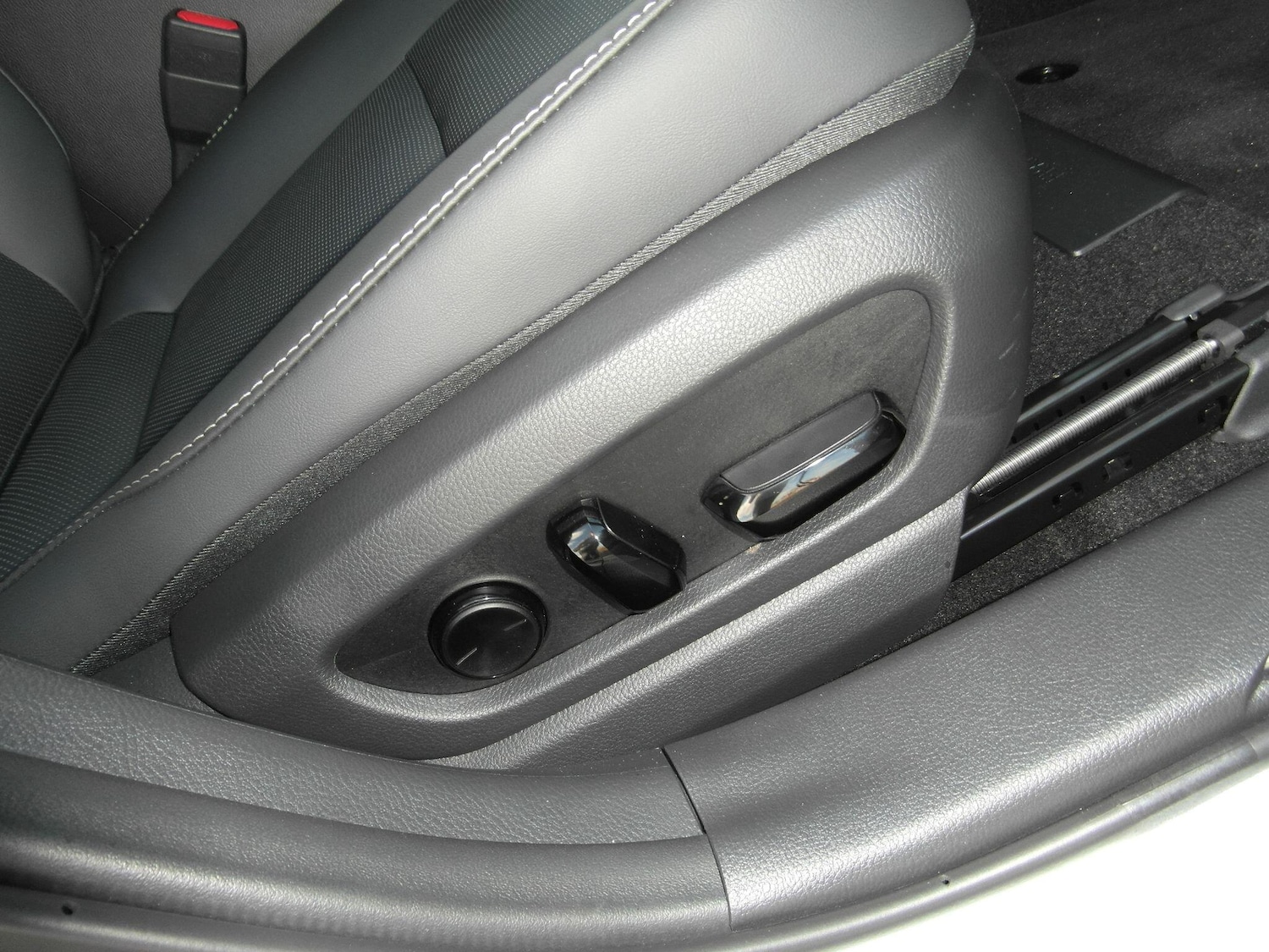 Used Lexus UX 2025 for sale - 76538449: Photo 58