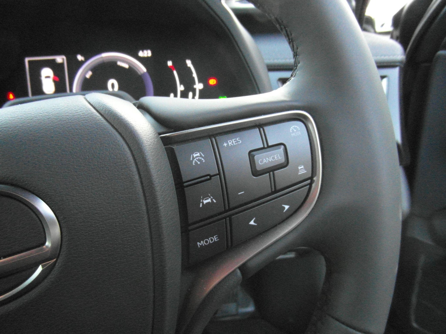 Used Lexus UX 2025 for sale - 76314417: Photo 18