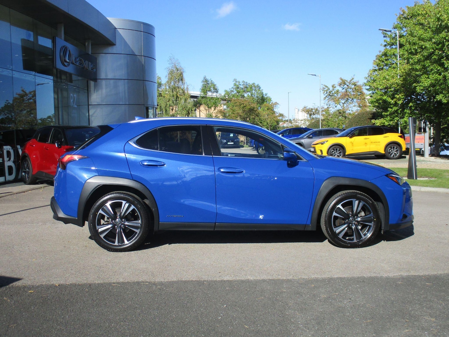Used Lexus UX 2021 for sale - 76989055: Photo 5