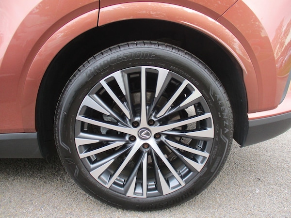 Used Lexus RX 2023 for sale - 76099328: Photo 10