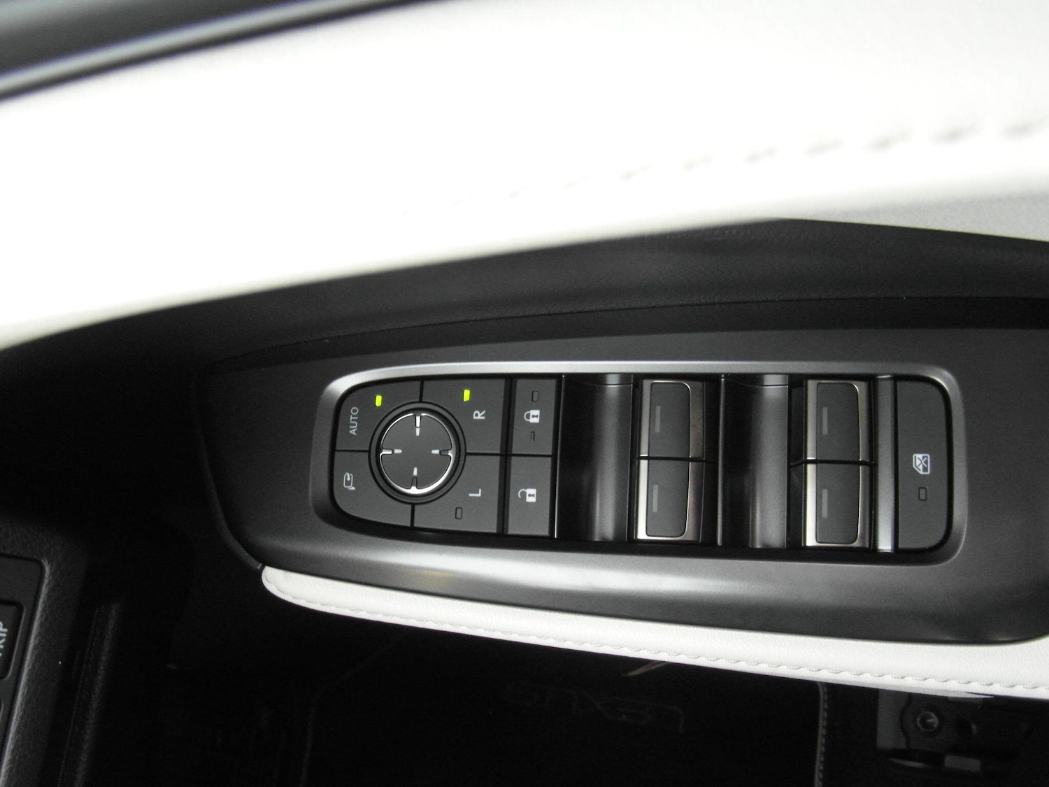 Used Lexus LBX 2025 for sale - 77120556: Photo 24