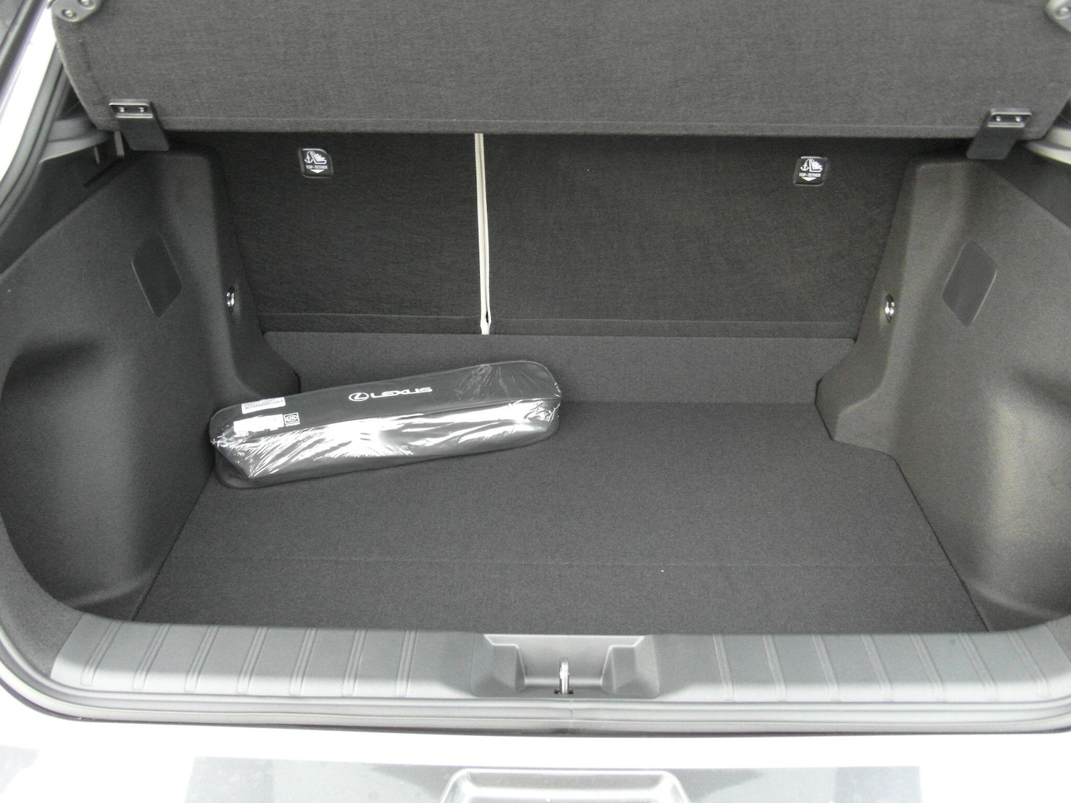 Used Lexus LBX 2025 for sale - 77120556: Photo 39