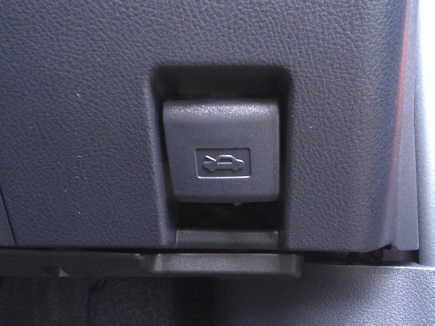 Used Lexus LBX 2025 for sale - 76408635: Photo 38