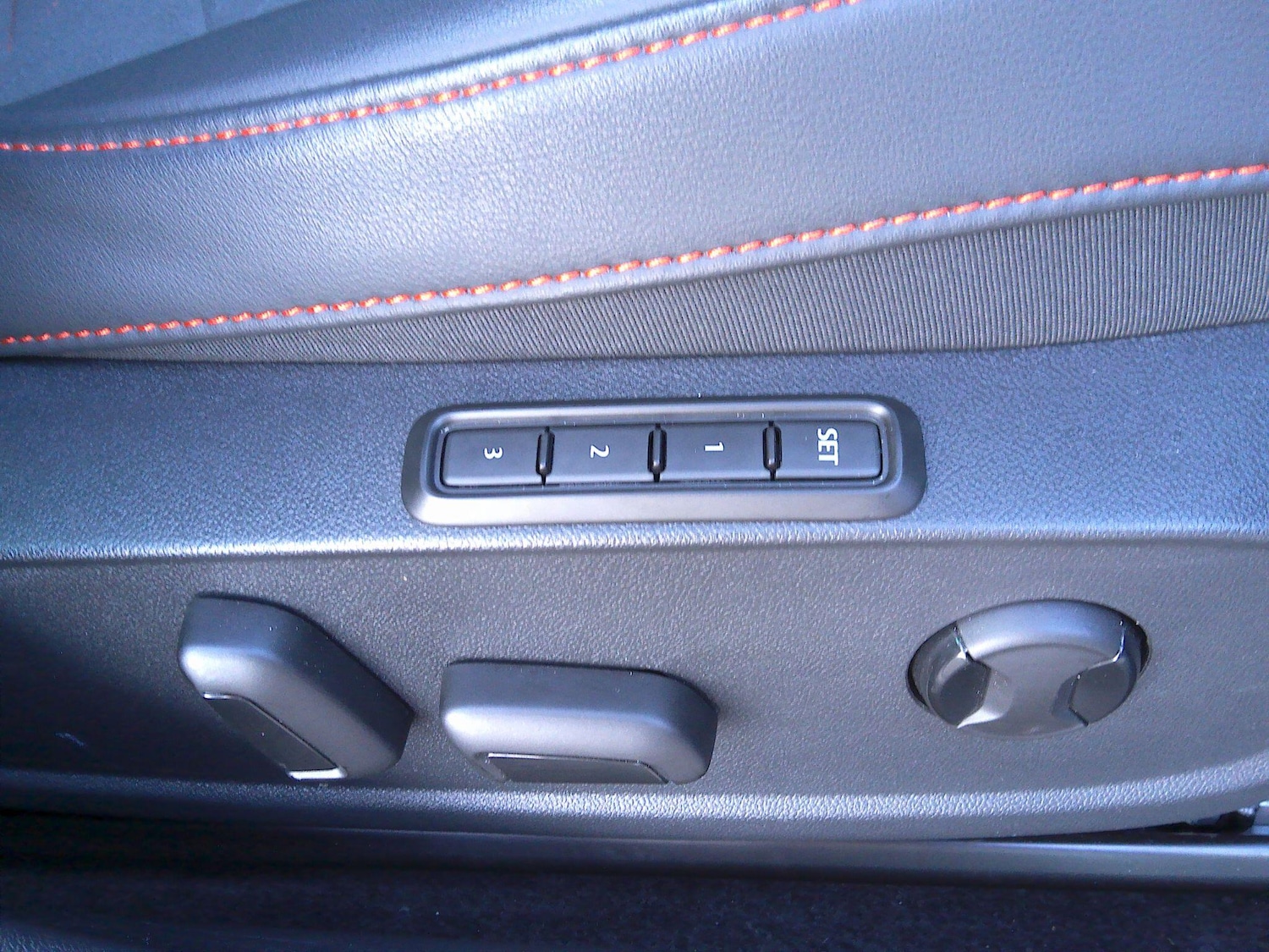 Used SEAT Leon 2024 for sale - 76499924: Photo 38