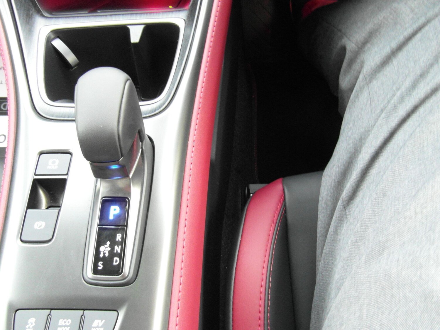 Used Lexus LBX 2026 for sale - 77426077: Photo 27