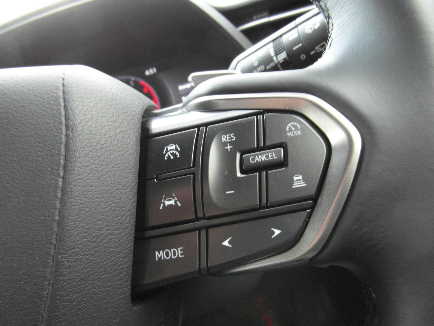 Used Lexus LBX 2026 for sale - 77426077: Photo 32