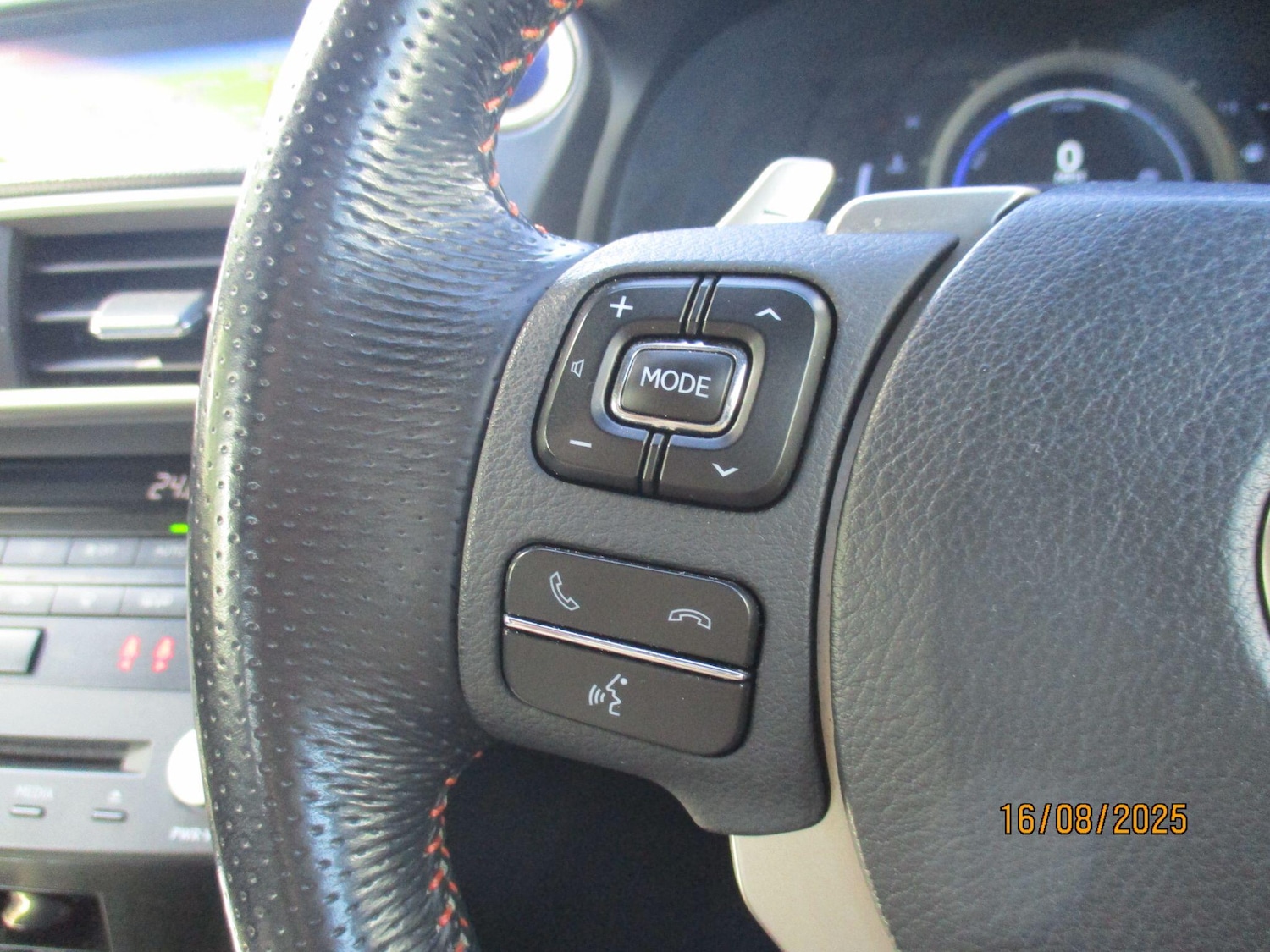 Vehicle 33