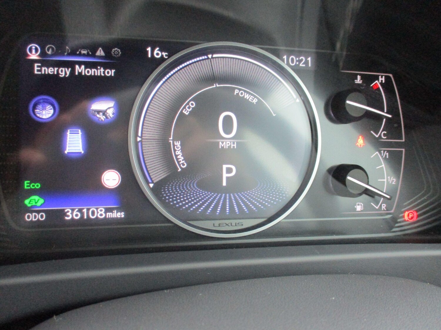 Used Lexus UX 2022 for sale - 75857521: Photo 22