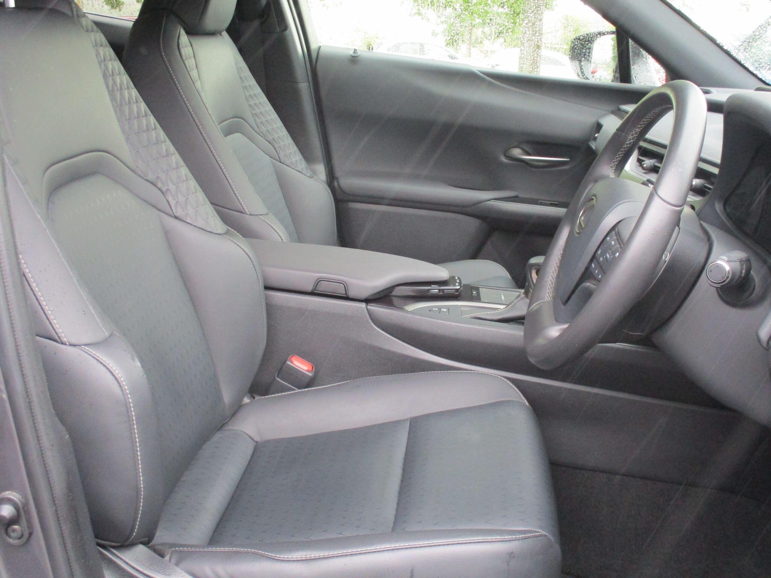 Used Lexus UX 2022 for sale - 75857521: Photo 31