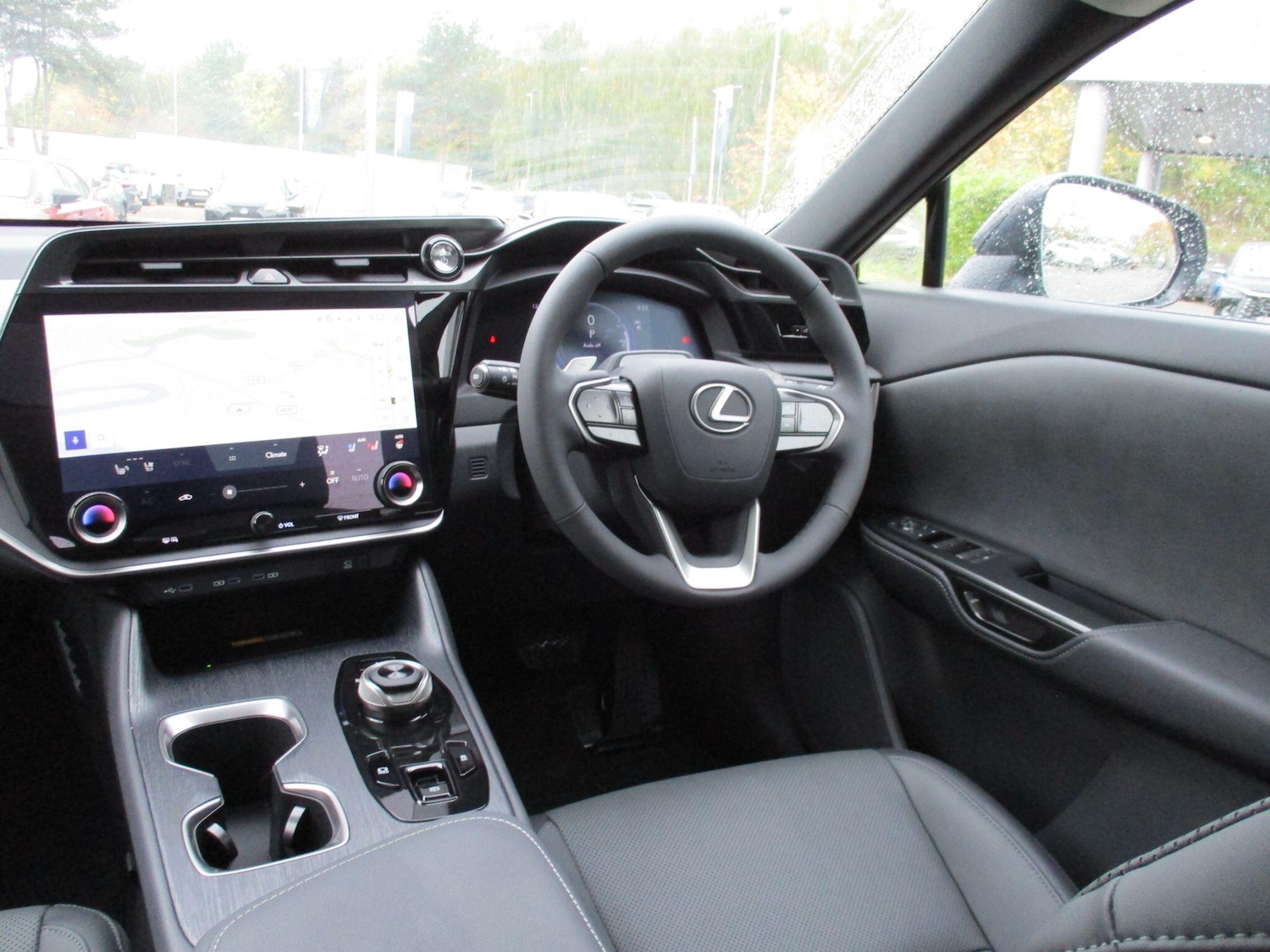 Used Lexus RZ 2025 for sale - 76314315: Photo 29