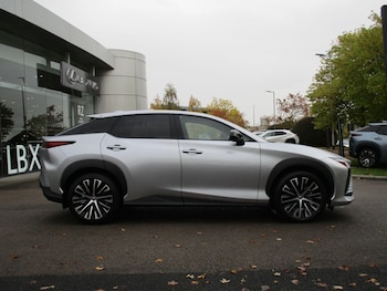 Used Lexus RZ 2025 for sale - 76314315: Photo