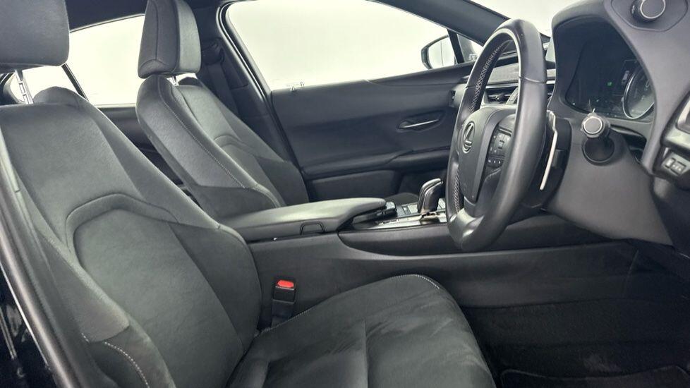 Used Lexus UX 2022 for sale - 77396213: Photo 14