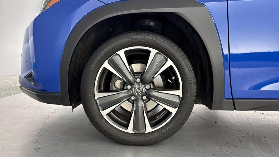 Used Lexus UX 2019 for sale - 76498505: Photo 12