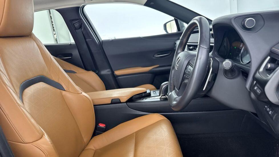 Used Lexus UX 2021 for sale - 76432033: Photo 18