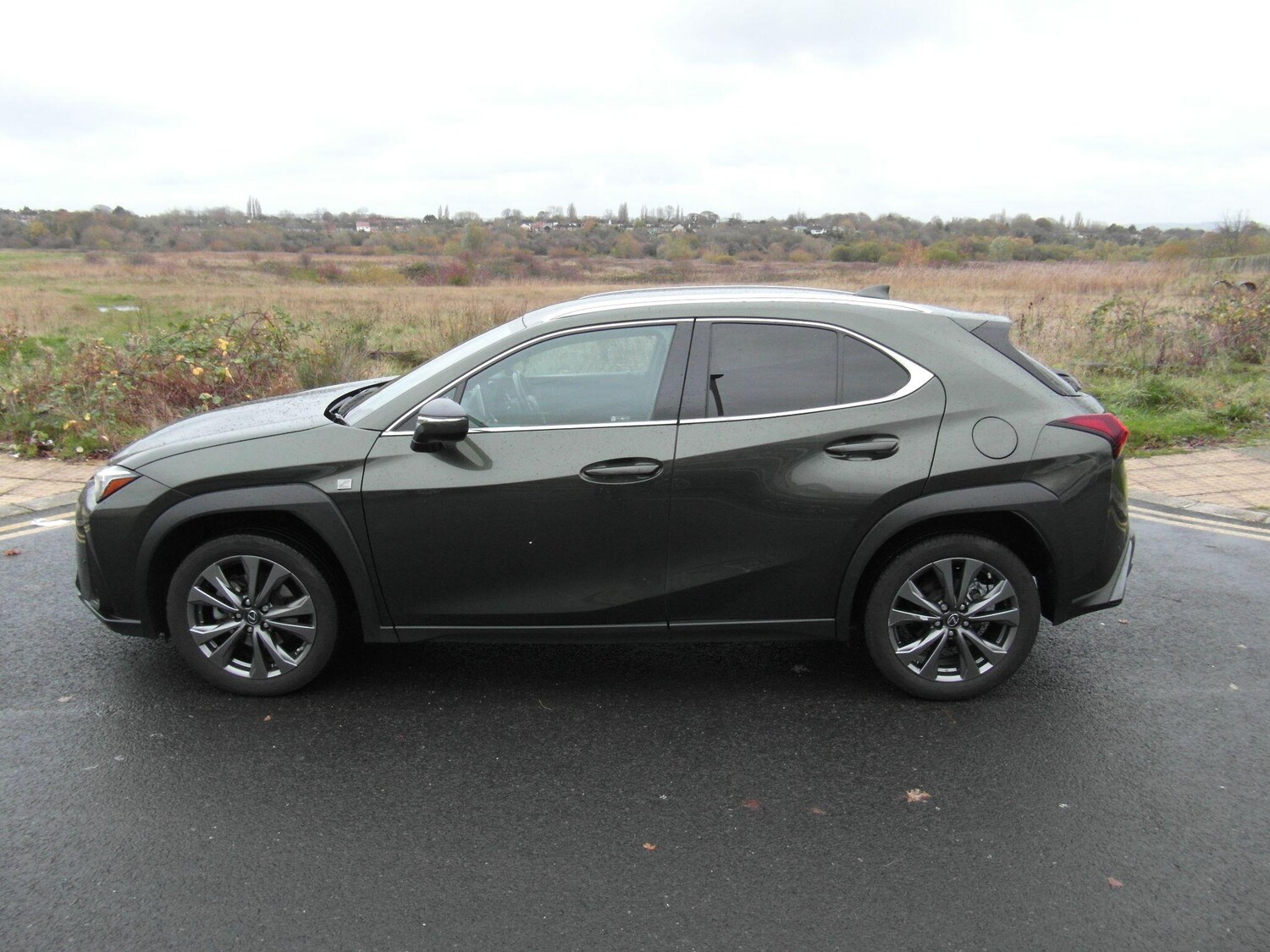 Used Lexus UX 2023 for sale - 76592688: Photo 6